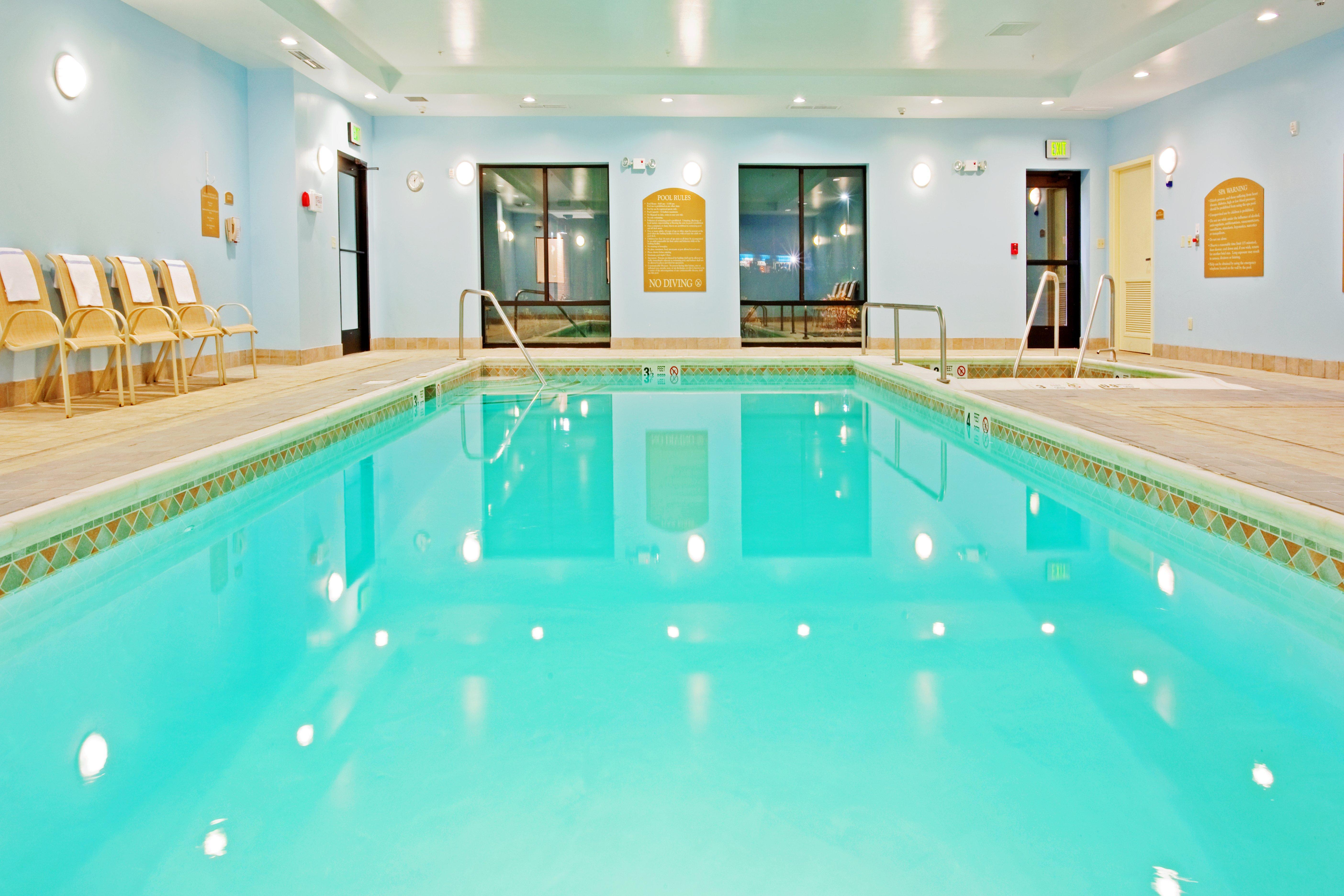 Holiday Inn Express & Suites Albany Airport Area - Latham By Ihg Eksteriør billede
